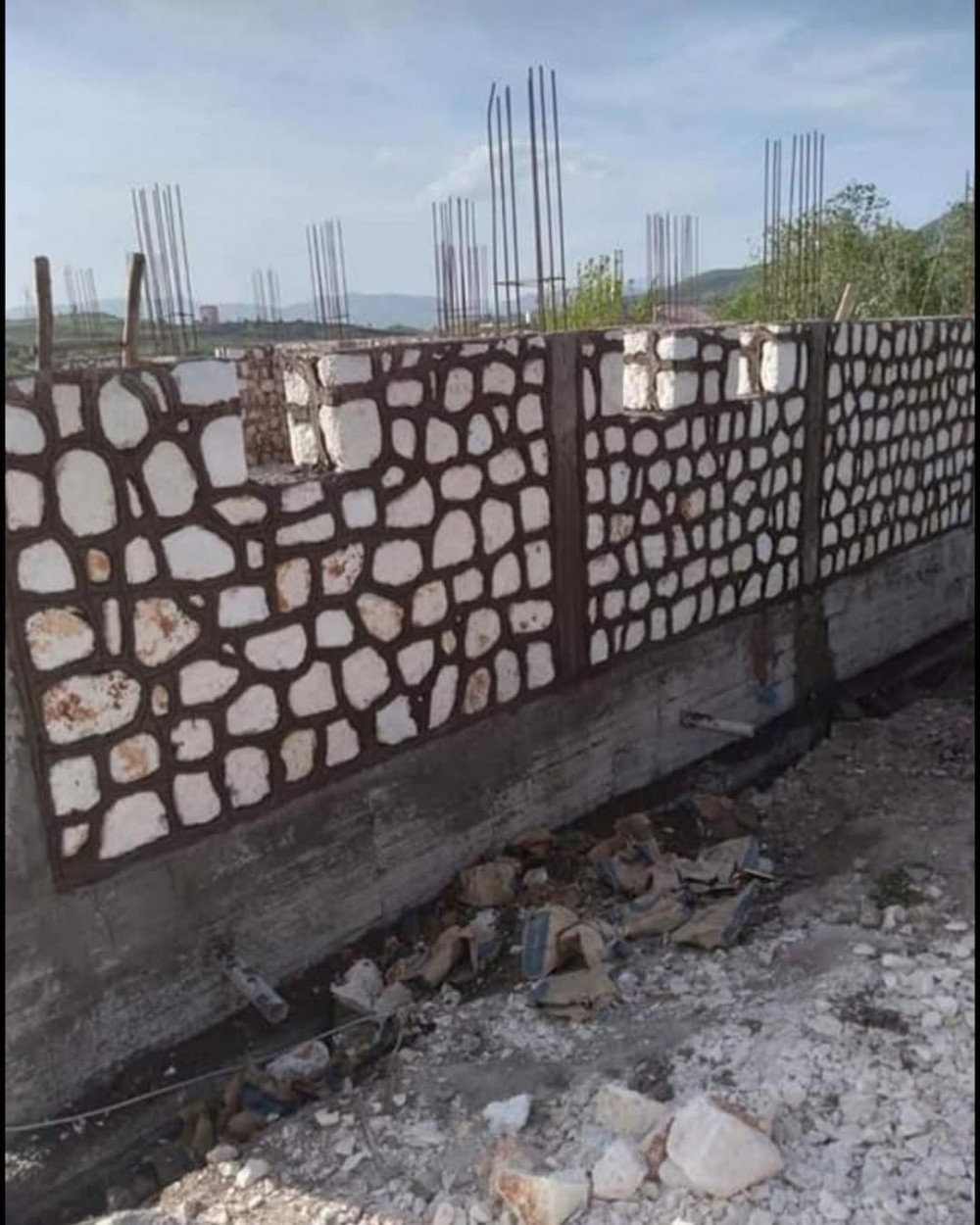 Ta� Duvar  2